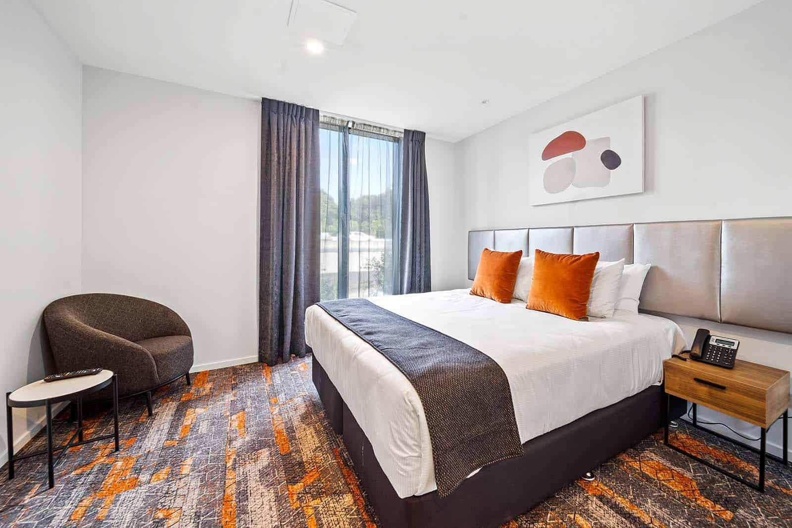 Ramada By Wyndham Newmarket Auckland Extérieur photo