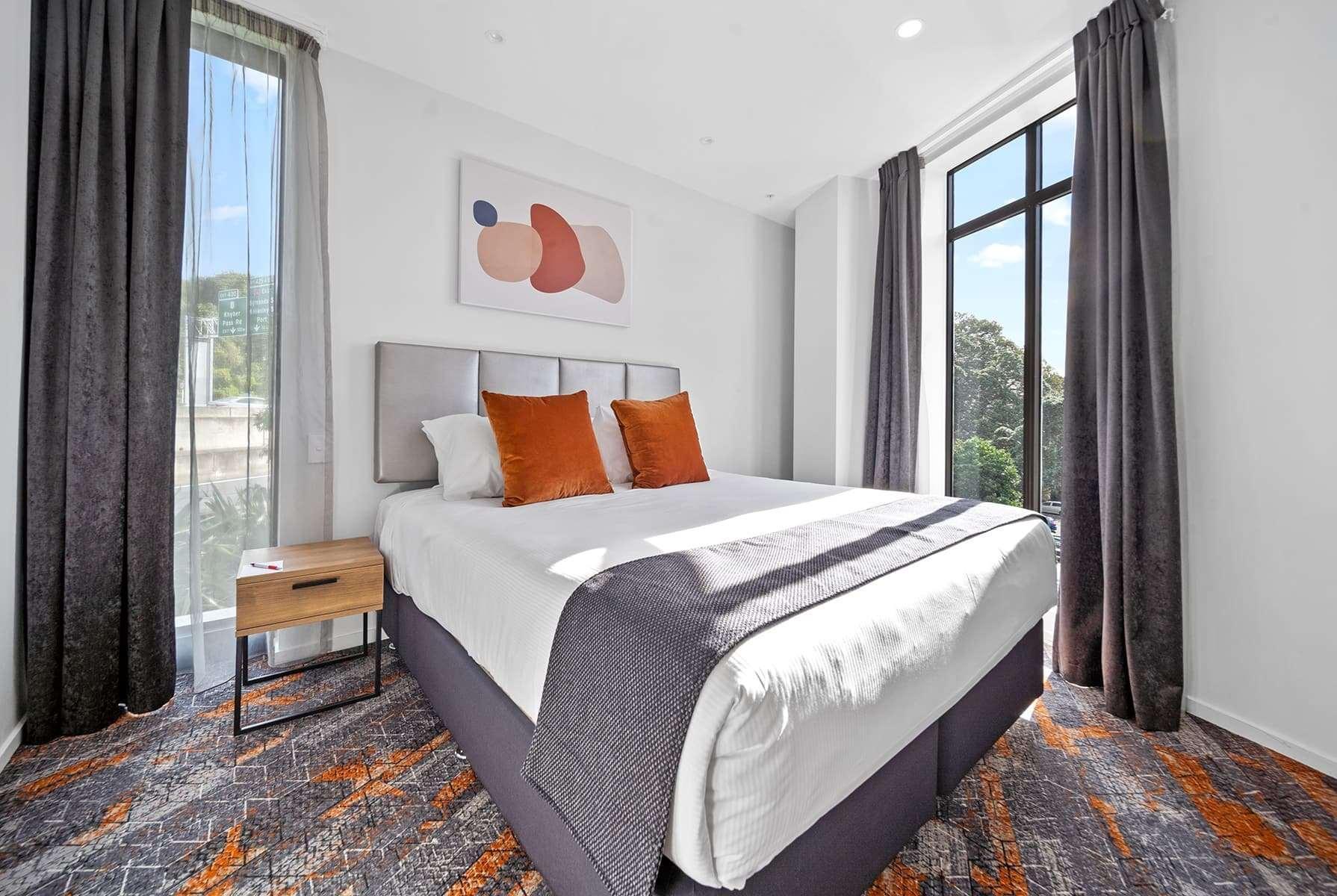 Ramada By Wyndham Newmarket Auckland Extérieur photo